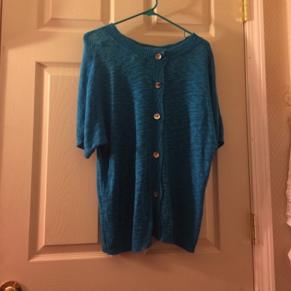 New Directions Size L - Picture 2 of 3